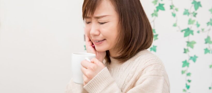 神経を取った後の歯が痛む原因は？その理由と解決法